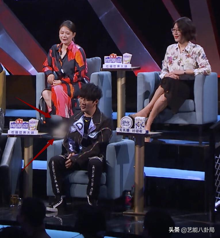 *制抵**升级!辱华品牌全打码,多档综艺集体行动,满屏行走的马赛克