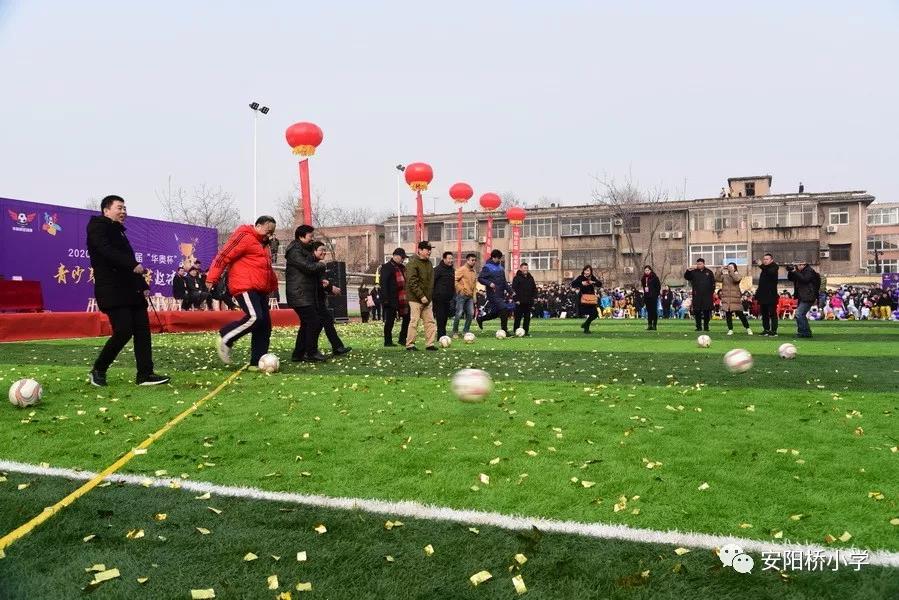 涓囨湪浜夎崳鐧捐姳鍚愯壋涓嬭仈,瓒崇悆涓栫晫鏉ⅵ鎯冲啀鍚埅