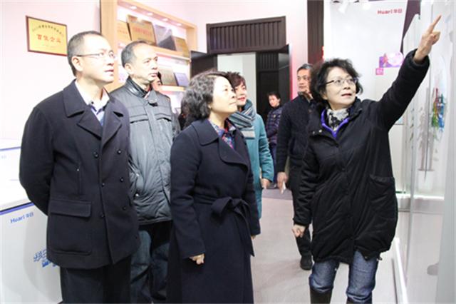 *镕基朱**“网开一面”，华日“起死回生”