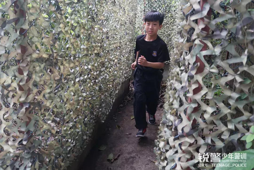 东莞锐警少年警训之南栅小学安全教育活动