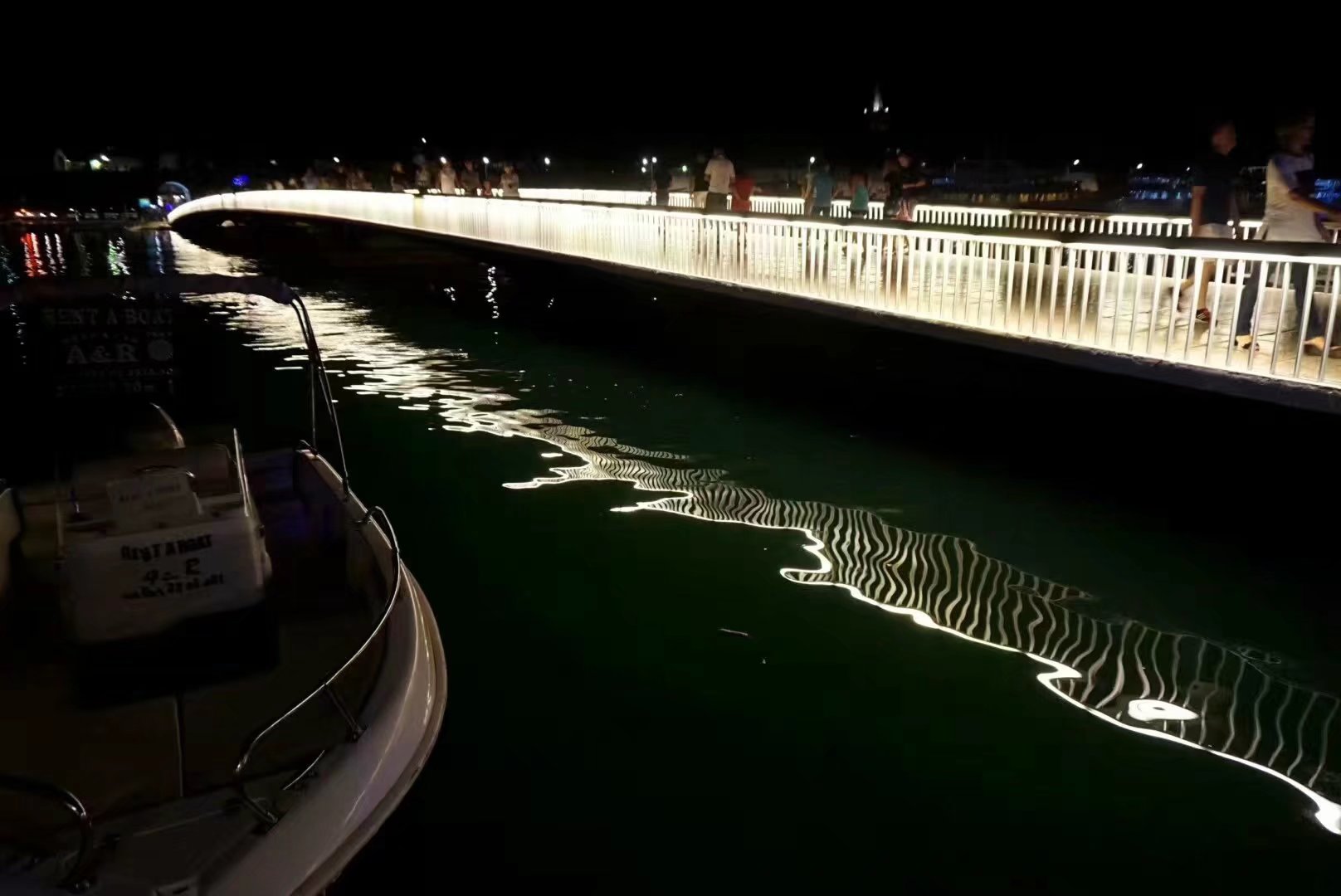 克罗地亚充满浪漫,克罗地亚的旅游