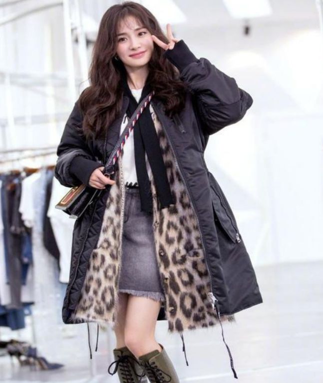 洋气的穿搭杨幂,如何穿搭才能追上杨幂的时尚先锋