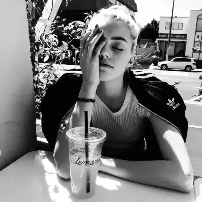 黑白灰微信头像,黑白灰头像含义