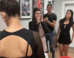 c罗回家歌曲,c罗在家中过39岁生日