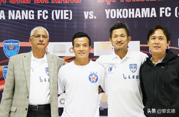 横滨fc俱乐部续约三浦知良,中村俊辅三浦知良球衣