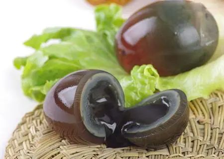 8岁男孩口吐白沫，昏迷入院，医生告知原因，宝爸痛扇自己嘴巴