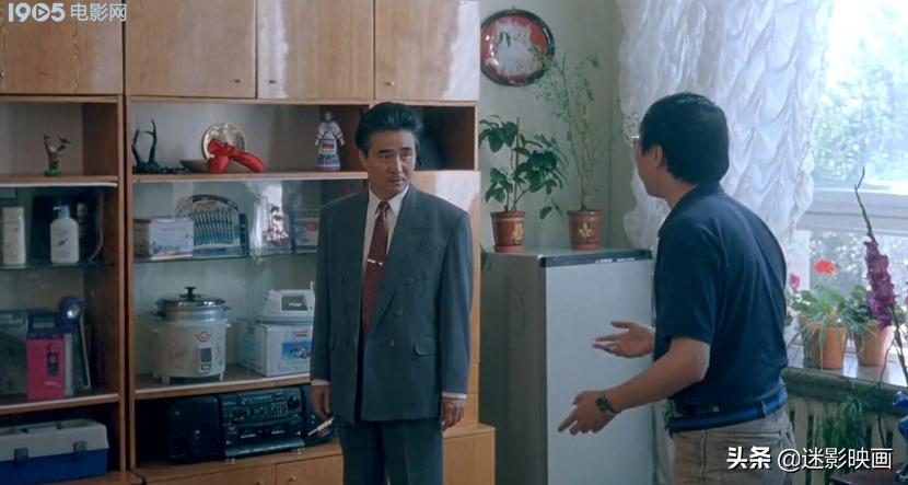 26年前冯巩拍了部《俄囧》，战斗民族艳遇记，被遗忘的喜剧经典