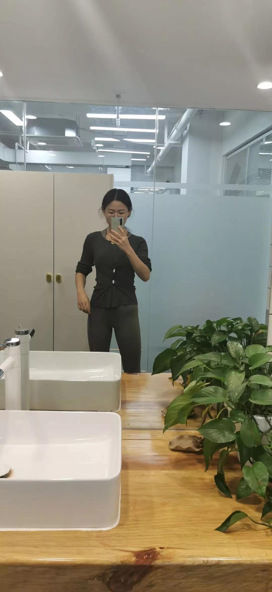 只要上班够土下班就没人认出,只要上班够土下班就认不出来