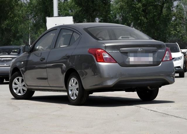 日产阳光10万公里后烧机油,日产阳光开了4000公里机油少了