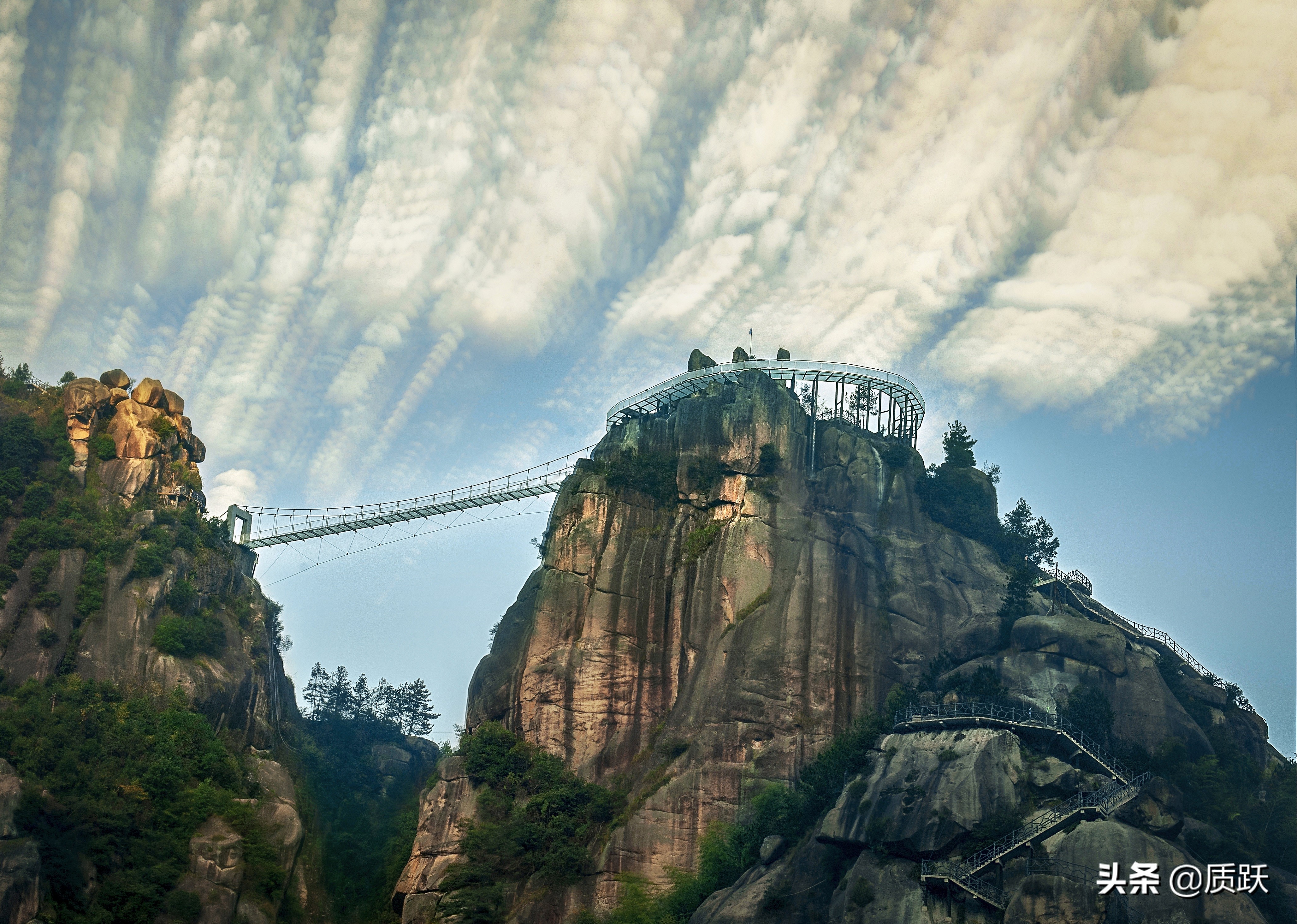 鑻忚郊缂欎簯浠欓兘,鑻忚郊绗斾笅鐨勪笁娓呭北