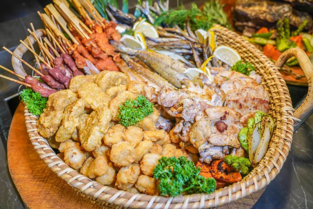 安格斯生蚝自助餐,深圳光明美爵酒店牛排自助餐