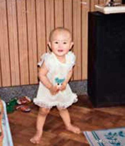 从清纯楚雨荨到劣迹艺人，郑爽到底怎么了