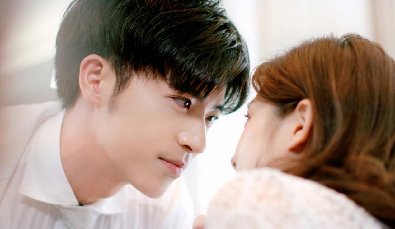 接吻时怎么让对方更爱你,接吻时男人要注意哪些细节