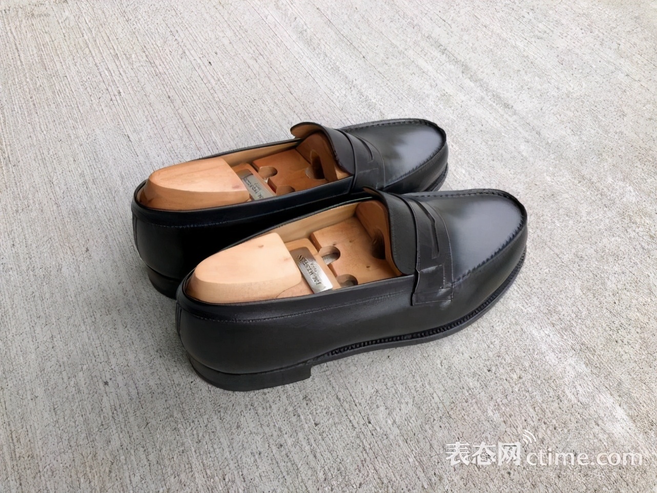 一个精致的男人应该有几块表,一个有品位的男人有多少双鞋