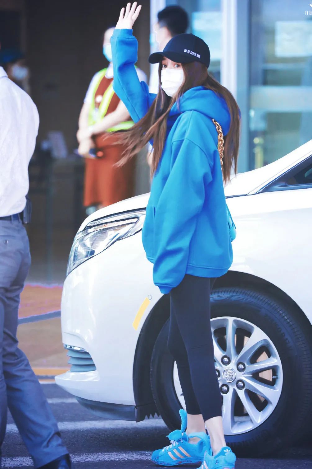 腿精杨幂居然出了瘦腿教程,腿精杨幂穿搭