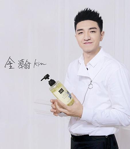 最近薇娅力荐的沐浴露火了，称屈臣氏断货王，金瀚：贼好用