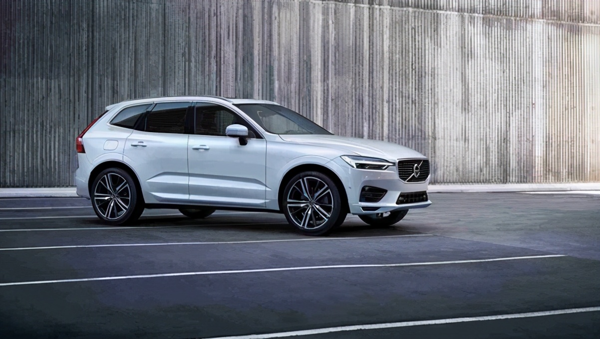 奔驰glc夺冠福特探险,suv奔驰glc销量排行榜