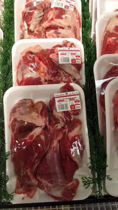 迪拜土豪跟中国土豪区别,迪拜土豪和英国土豪对比