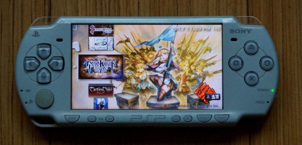 索尼游戏机掌机psp3000,索尼psp掌机最新款是哪款