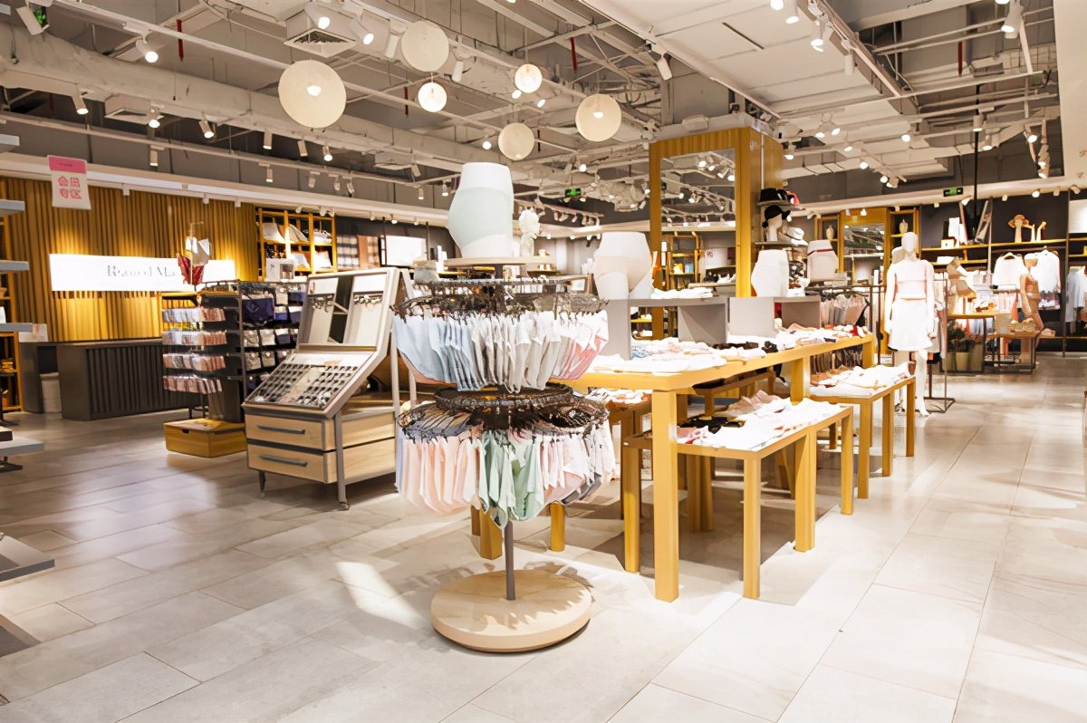 如何加盟内衣店店铺推广方案,内衣加盟店十大推销绝招