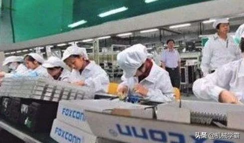 富士康工人的辛酸生活,富士康流水线工人每天站11小时