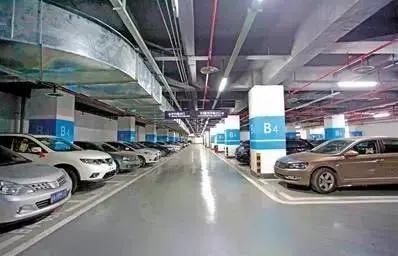 重庆解放碑有免费停车位吗,重庆渝中哪里停车免费