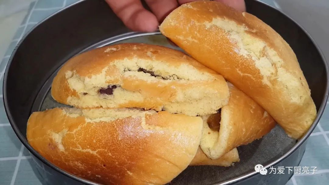 蛋糕怎样做好吃又松软,蛋糕最简单做法学会在家也能做