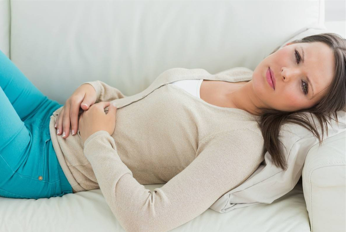 肚脐眼会有味道吗,肚脐眼里面有东西能抠吗