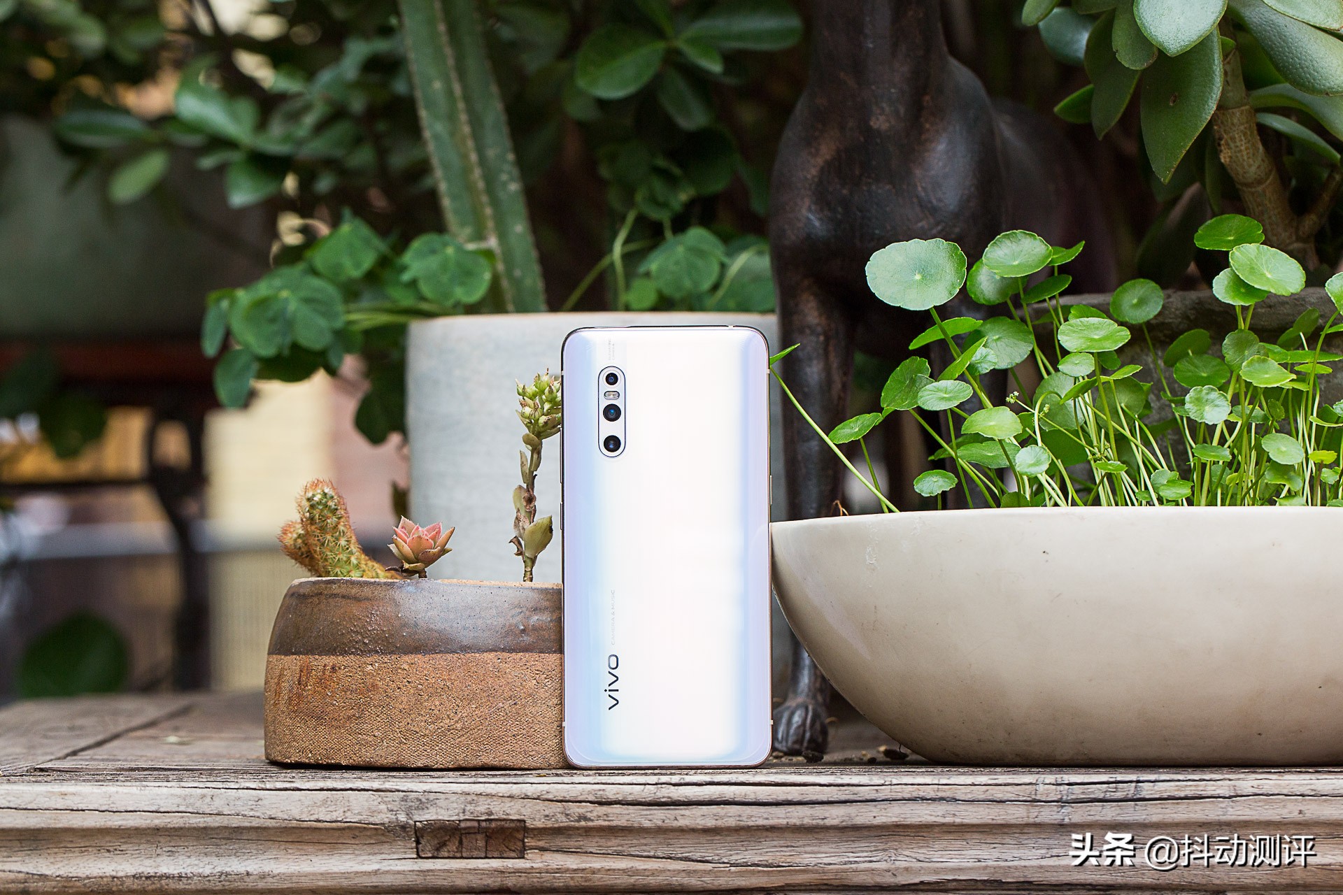 vivox27幻彩夏日开箱视频,vivox27幻彩夏日是什么颜色