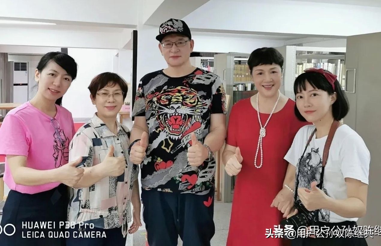 重返母校，37年情未了！校园浓缩漳州红色基因精要，革命剑出鞘…