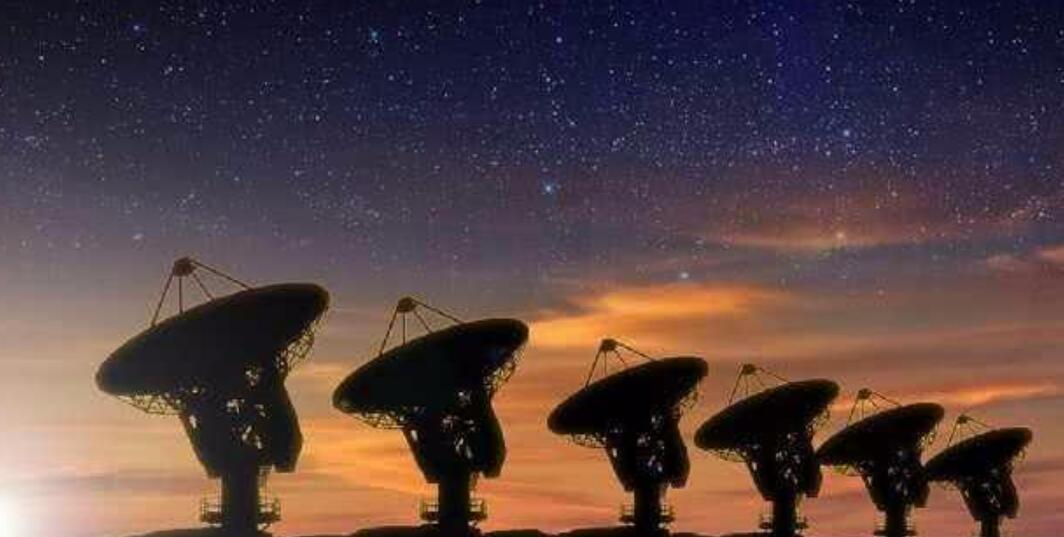 科学家发现32光年比地球大5倍星球,外星人在二十九个星球上观察地球