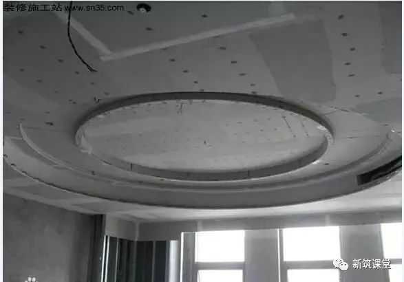 轻钢龙骨石膏板造型吊顶施工视频,石膏板天花吊顶施工全过程