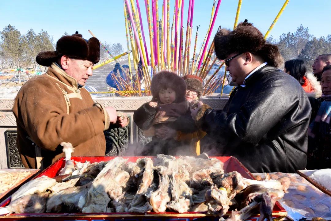 蒙古族过大年视频,直播蒙古族小年祭灶仪式