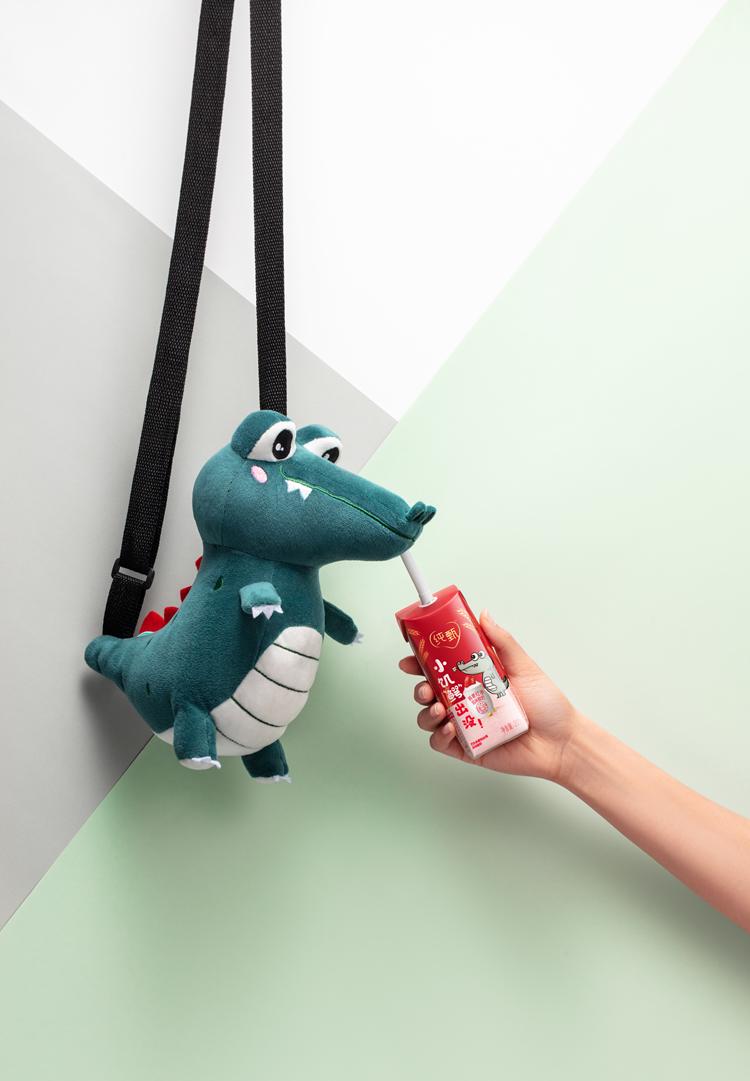 蒙牛电商转型发展历程表格,蒙牛电商