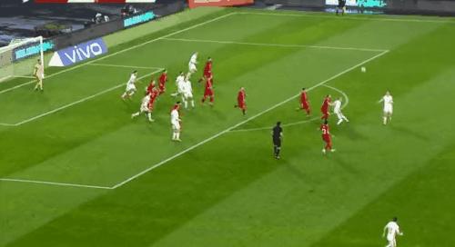 3-3世界杯8强黑马爆冷：中超金靴破门难救主，鱼腩队意外绝平