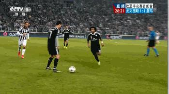 诺伊尔扑c罗视频,内马尔被诺伊尔扑出球