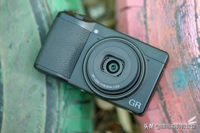 相机测评：理光GR3扫街拍照神器6199元买的不只是情怀