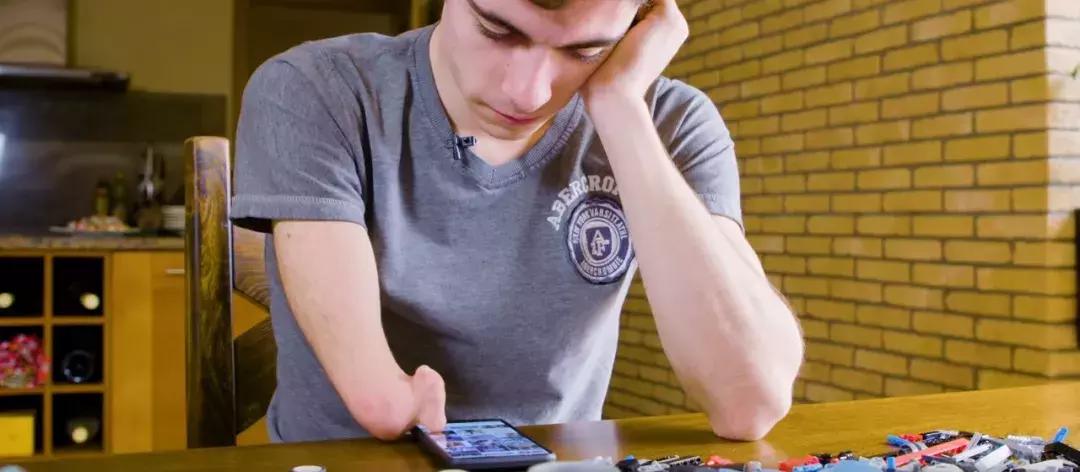 乐高玩具为什么这么多,乐高的玩具为什么这么牛