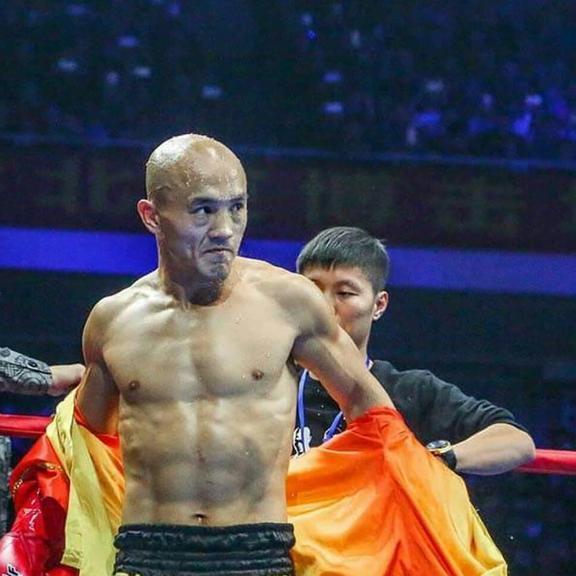 武僧一龙vs康纳,武僧一龙对日本选手