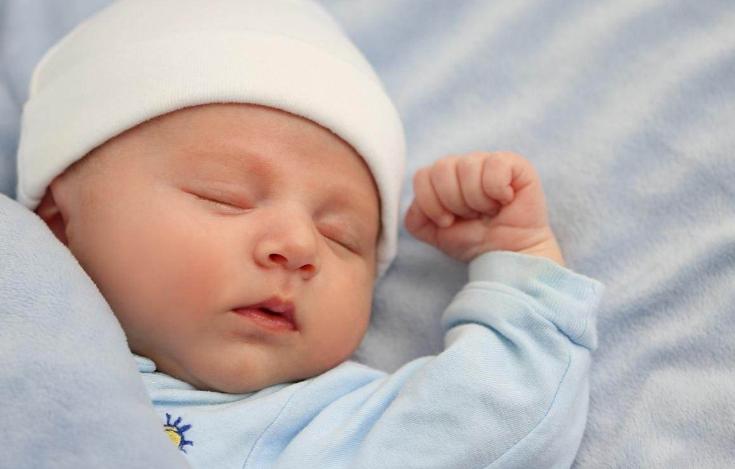 宝宝鼻子有青筋是什么原因,宝宝鼻子有青筋什么原因