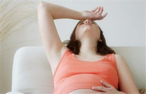 孕28周晚上没睡几个小时胎动频繁,怀孕后期胎动得厉害睡不着怎么办
