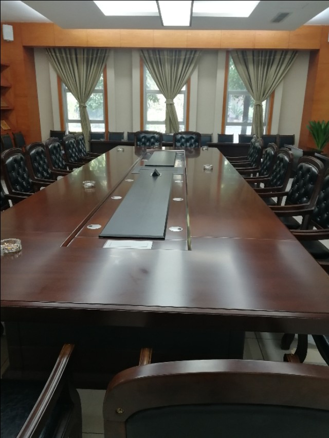 皮椅换皮翻新打钉机,办公皮椅