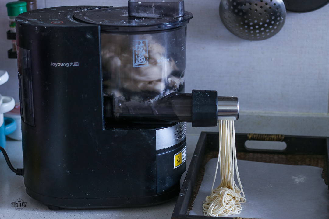 热干面怎么才能做到最好可以开店,6元一碗的热干面做法