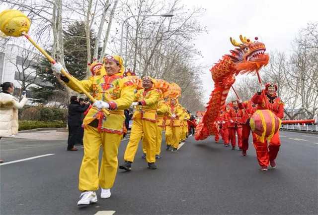 高龄退休老人补贴最新政策,2022老人年龄新标准公布