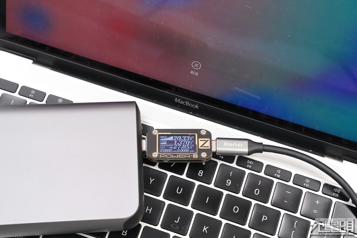 绿巨能pd20w充电器怎么样,超级快充多口充电器绿巨能