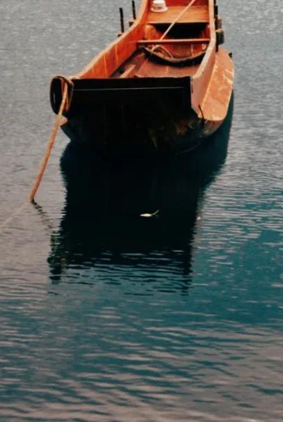 泸沽湖天空之镜怎么去,泸沽湖哪里有天空之镜