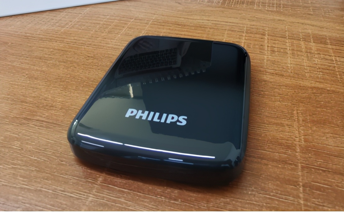 飞利浦充电宝评测,飞利浦超薄充电宝评测