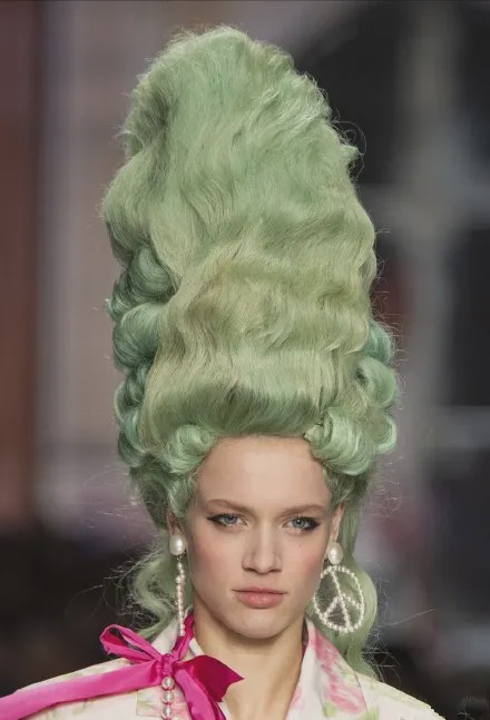 时装周卖衣服,米兰时装周爆火