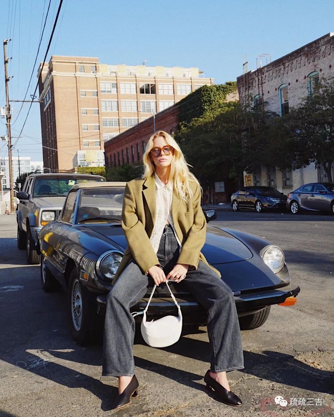 韩剧小女孩看上一款包,韩国小姐姐都背什么包包