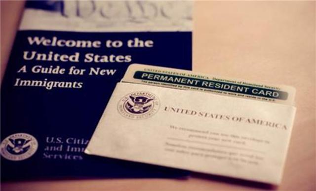 移民美国难，放弃美国籍更难！交弃国税再交惩罚税，不交税别想走